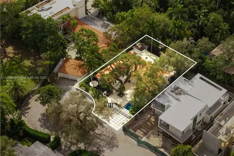 3220 Calusa Street Coconut Grove FL 33133