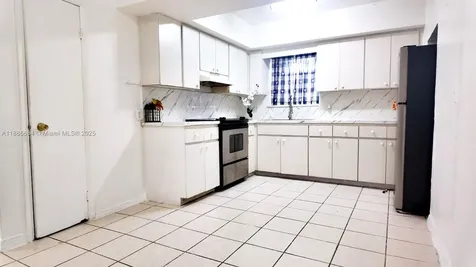 2367 NW 82nd Street Miami FL 33147