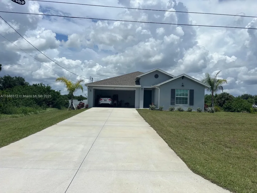 153 Pembroke Street Lehigh Acres FL 33974