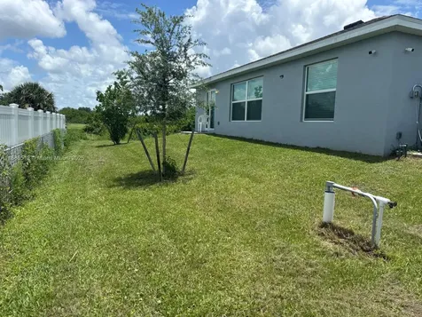 153 Pembroke Street Lehigh Acres FL 33974