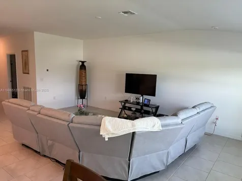 153 Pembroke Street Lehigh Acres FL 33974