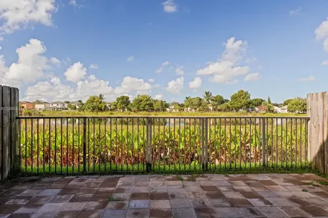 1014 SE 23rd Avenue Homestead FL 33035