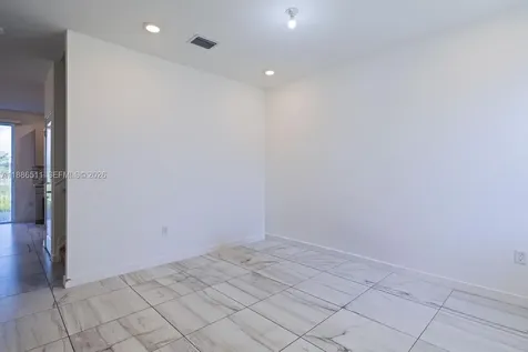 1014 SE 23rd Avenue Homestead FL 33035