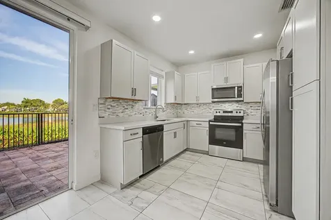 1014 SE 23rd Avenue Homestead FL 33035