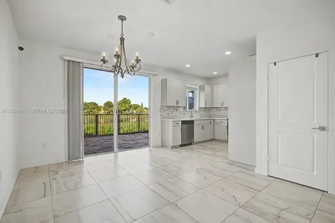 1014 SE 23rd Avenue Homestead FL 33035