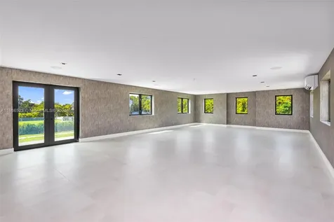 17301 SW 52nd Court Southwest Ranches FL 33331