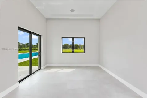 17301 SW 52nd Court Southwest Ranches FL 33331