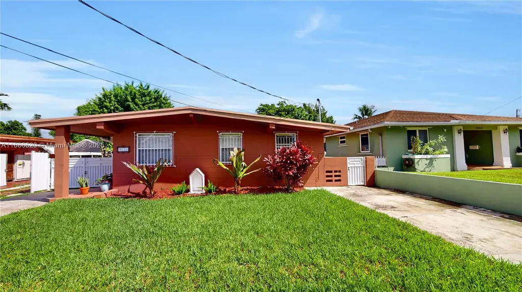 9035 SW 27th Street Miami FL 33165