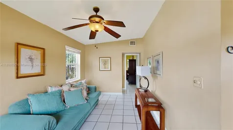 9035 SW 27th Street Miami FL 33165
