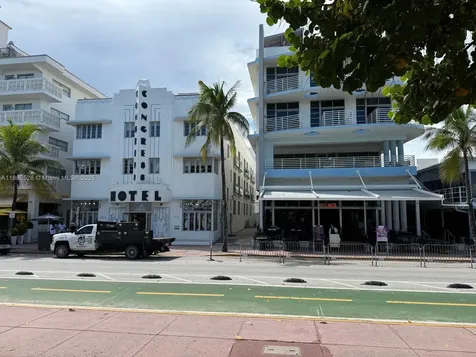 1036 Ocean Drive Miami Beach FL 33139