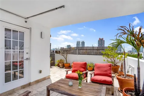 421 Meridian Avenue Miami Beach FL 33139