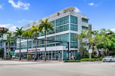 421 Meridian Avenue Miami Beach FL 33139