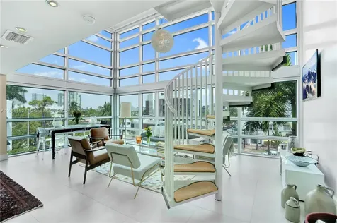 421 Meridian Avenue Miami Beach FL 33139