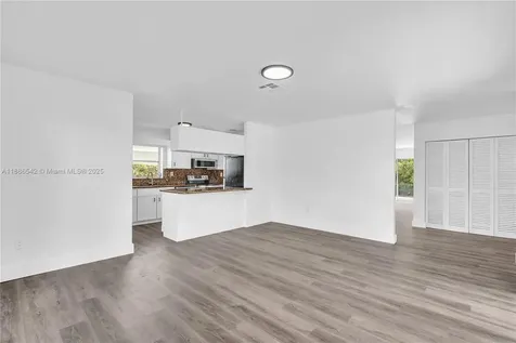19701 Belmont Drive Cutler Bay FL 33157