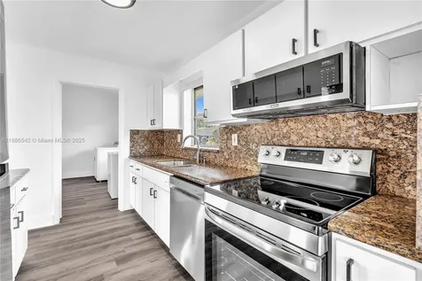 19701 Belmont Drive Cutler Bay FL 33157