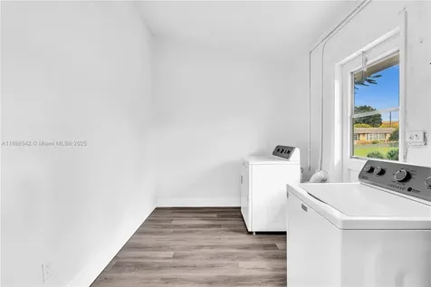 19701 Belmont Drive Cutler Bay FL 33157