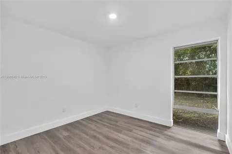 19701 Belmont Drive Cutler Bay FL 33157