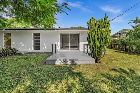 19701 Belmont Drive Cutler Bay FL 33157
