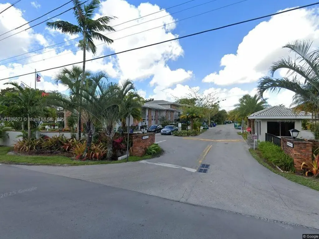 6782 Brookline Drive Hialeah FL 33015