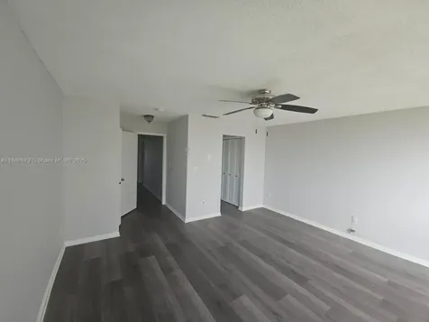 6782 Brookline Drive Hialeah FL 33015