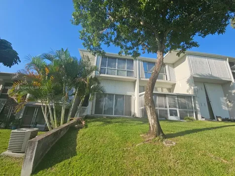 6782 Brookline Drive Hialeah FL 33015