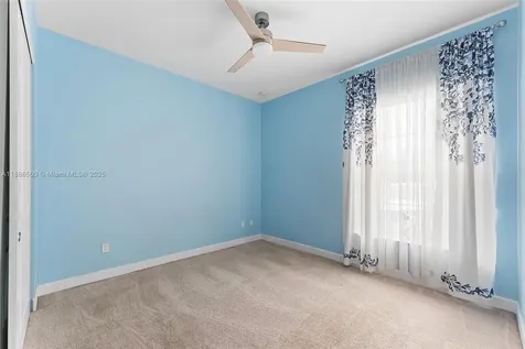 15901 Meadowlark Court Loxahatchee FL 33470