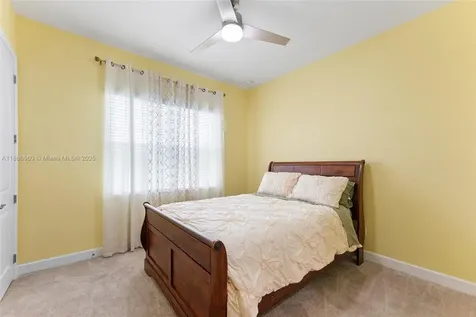 15901 Meadowlark Court Loxahatchee FL 33470
