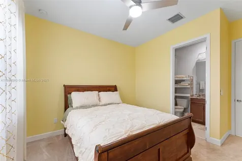 15901 Meadowlark Court Loxahatchee FL 33470