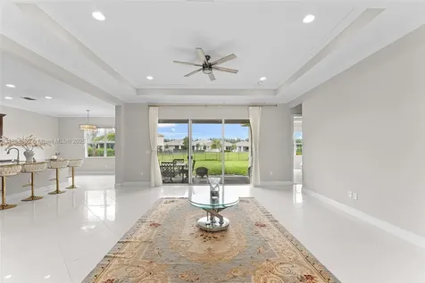 15901 Meadowlark Court Loxahatchee FL 33470