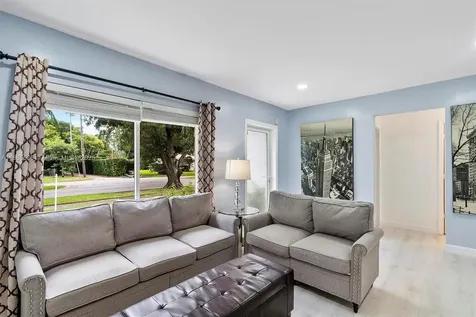 11028 NW 2nd Avenue Miami Shores FL 33168