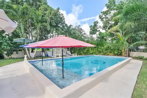 11028 NW 2nd Avenue Miami Shores FL 33168