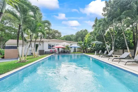11028 NW 2nd Avenue Miami Shores FL 33168