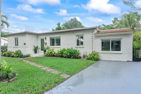 11028 NW 2nd Avenue Miami Shores FL 33168