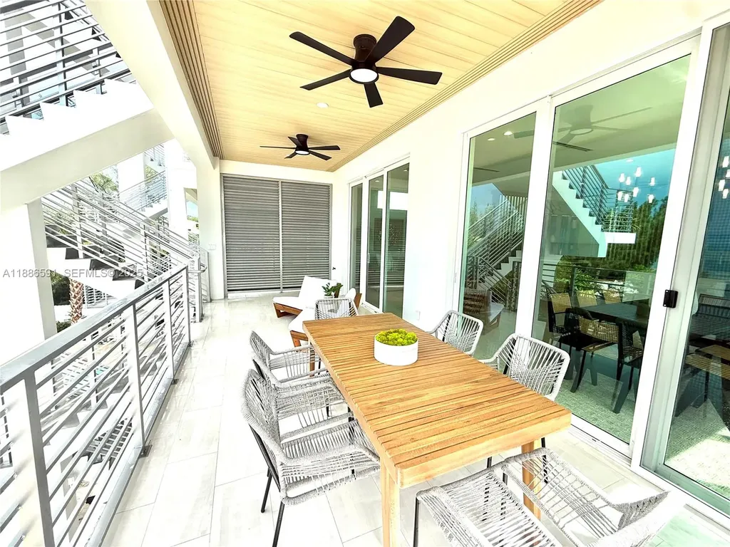 990 41st Gulf Street 9 Other City - In The State Of Florida FL 33050