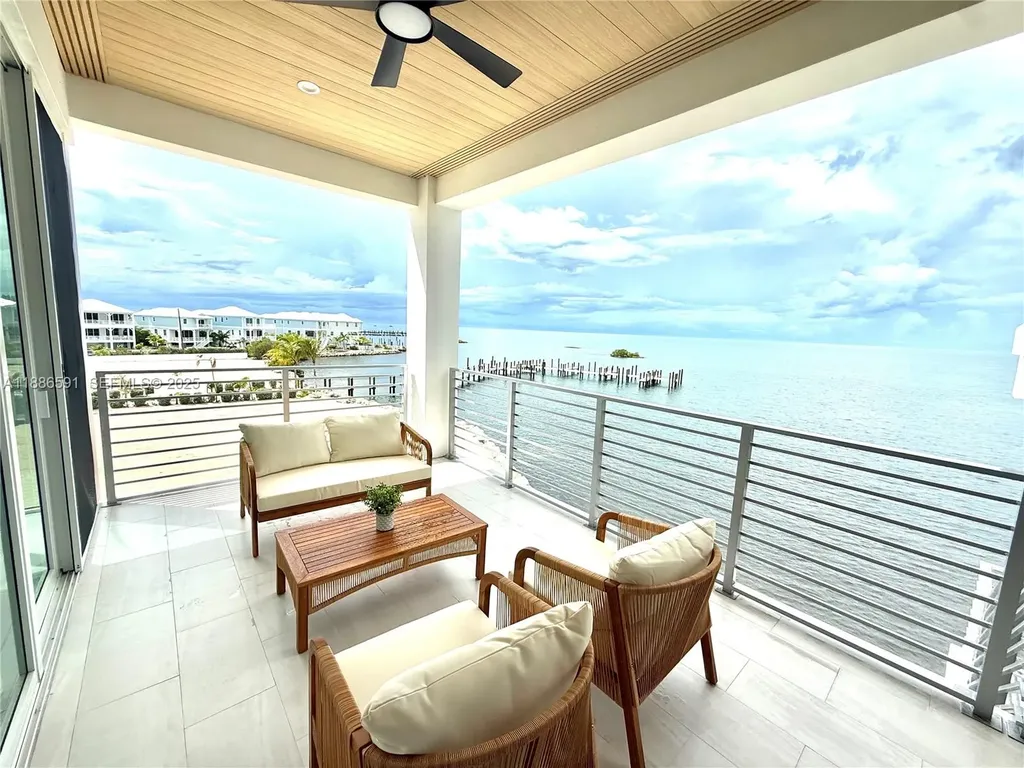 990 41st Gulf Street 9 Other City - In The State Of Florida FL 33050