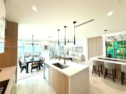 990 41st Gulf Street 9 Other City - In The State Of Florida FL 33050
