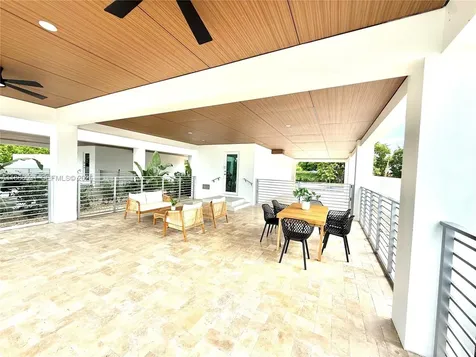 990 41st Gulf Street 9 Other City - In The State Of Florida FL 33050