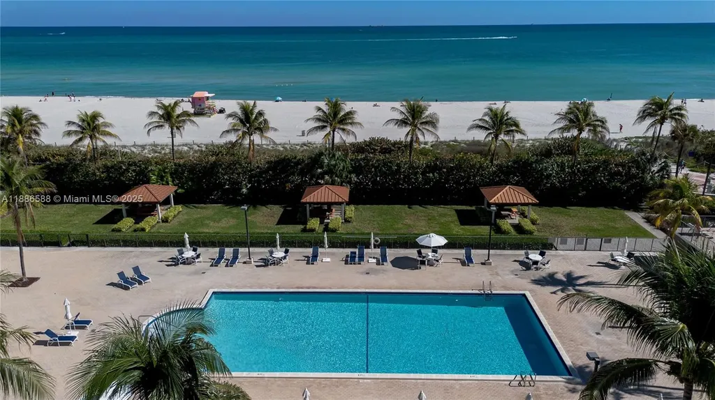 2625 Collins Avenue Miami Beach FL 33140