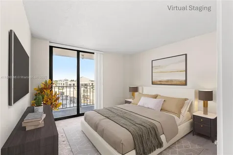 2625 Collins Avenue Miami Beach FL 33140