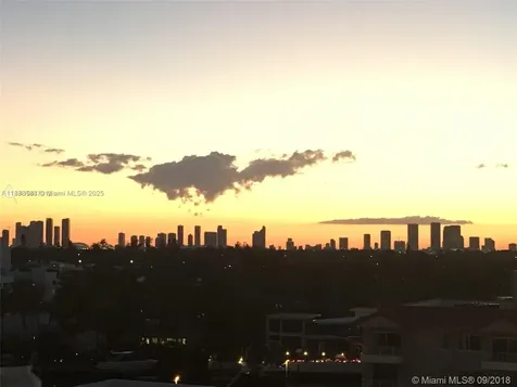 2625 Collins Avenue Miami Beach FL 33140