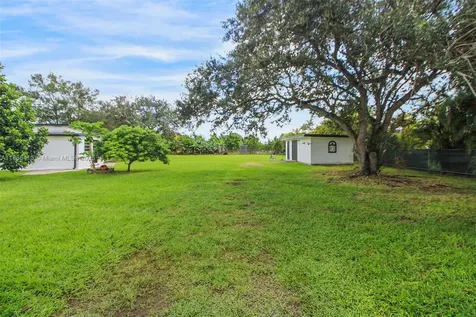 22605 SW 179th Place Miami FL 33170