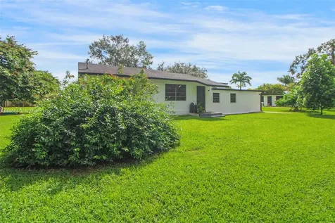 22605 SW 179th Place Miami FL 33170
