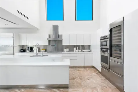 1580 S Treasure Drive North Bay Village FL 33141
