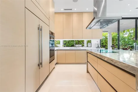 4675 NE 2nd Avenue Miami FL 33137