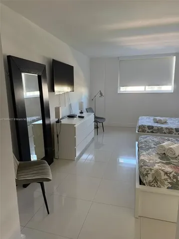 19370 Collins Avenue Sunny Isles Beach FL 33160