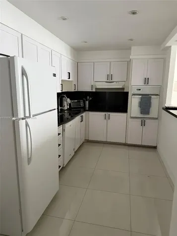 19370 Collins Avenue Sunny Isles Beach FL 33160