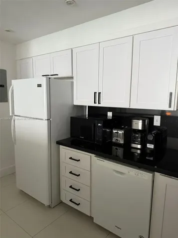 19370 Collins Avenue Sunny Isles Beach FL 33160