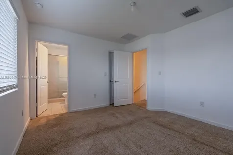 1014 SE 23rd Avenue Homestead FL 33035