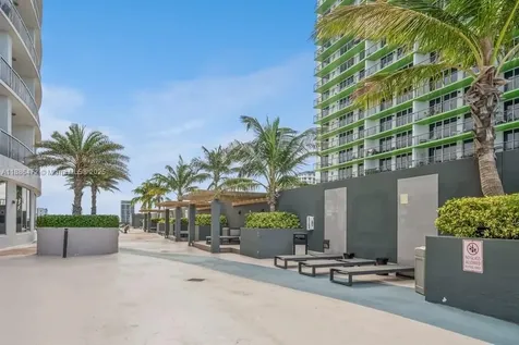 1750 N Bayshore Drive Miami FL 33132
