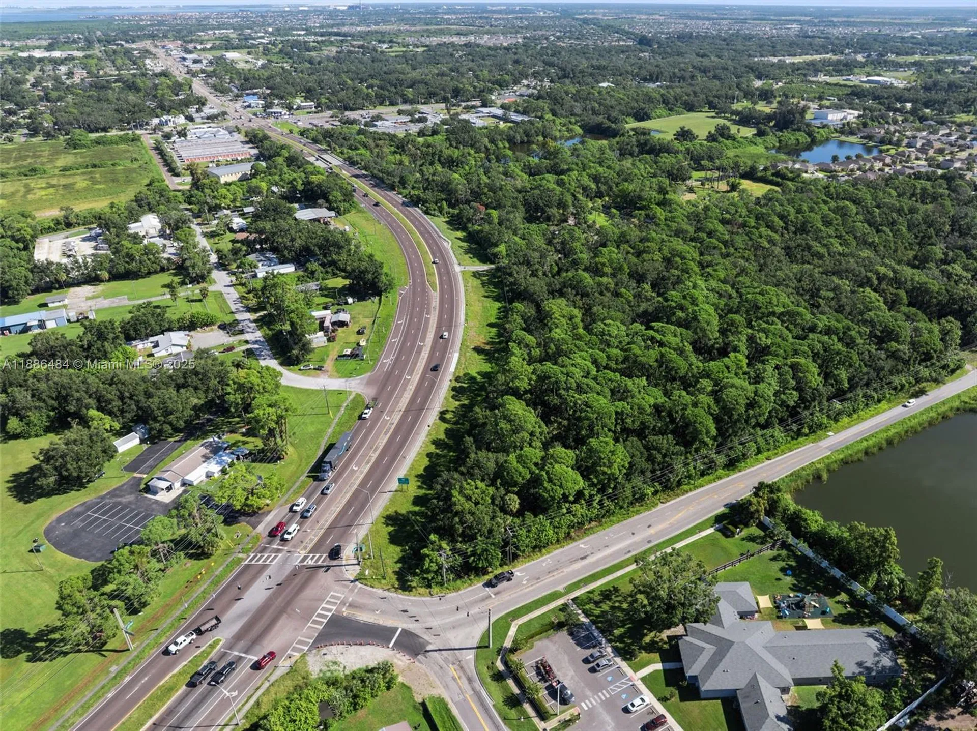 Us Highway 41 Other City - In The State Of Florida FL 33570